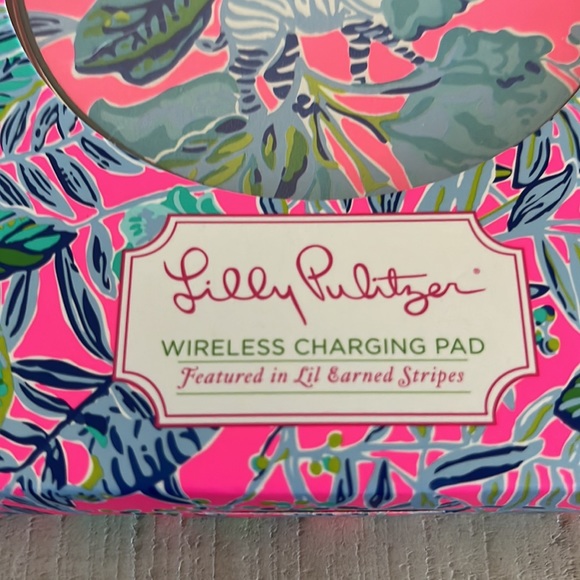 NIB wireless charging pad. Lil Earned Stripes. - Picture 3 of 5